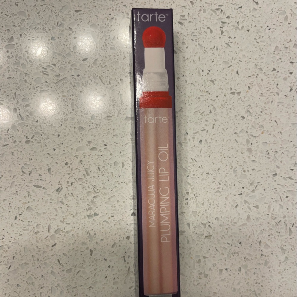 Tarte Maracuja Juicy Plumping Lip Oil - Cherry Red